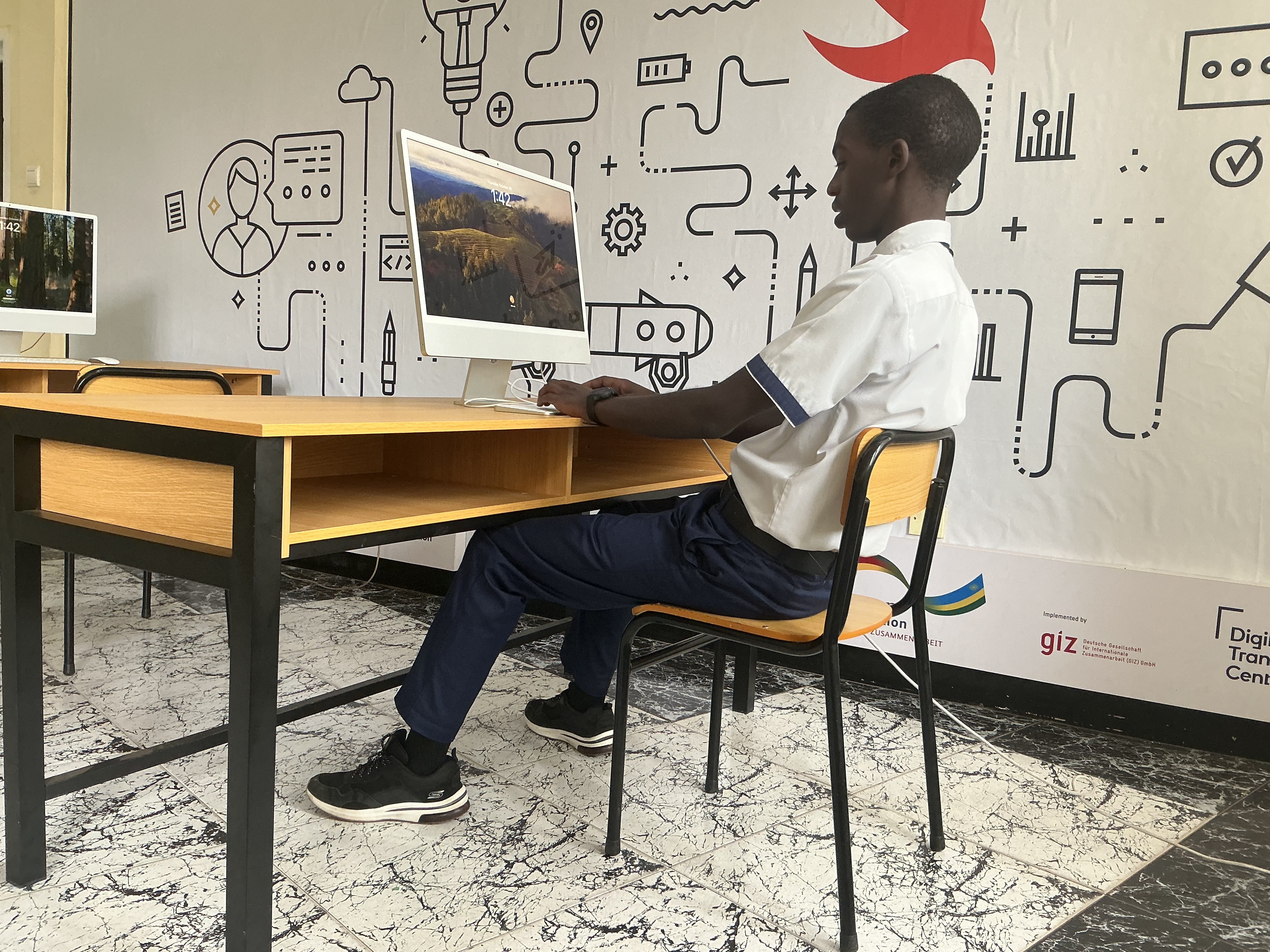 Modern Lecture Halls & Smart Classrooms